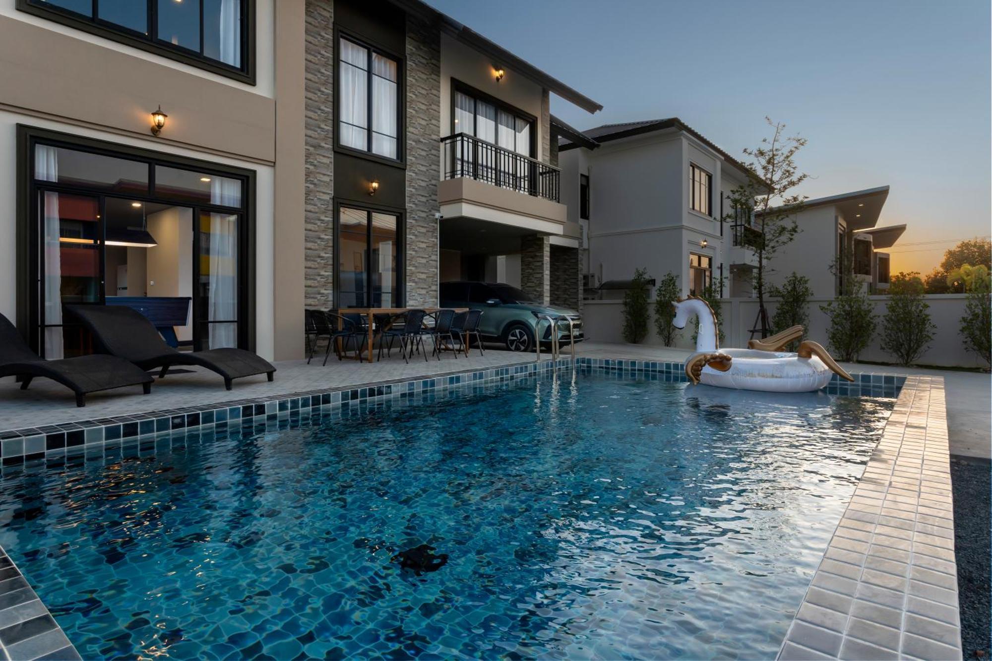 Kanna Pool Villa *